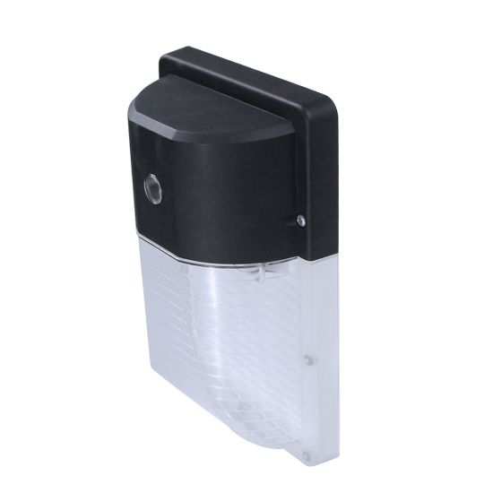Picture of LED Mini Wall Pack, 13 watts, 5000K, 1765 lms, IP 65 Rated, 120-277V, with photo cell
