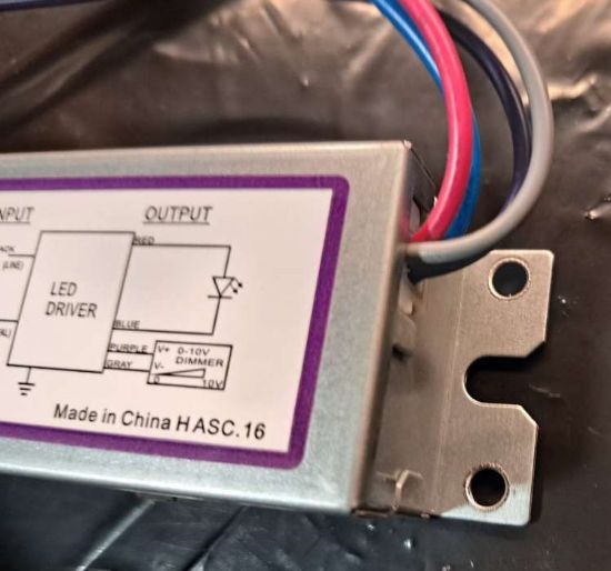 Picture of LED Driver, 60 watts (1150), 30-48 VDC Dimming 0-10V, Max. 1.05A, Damp Locations, 120M